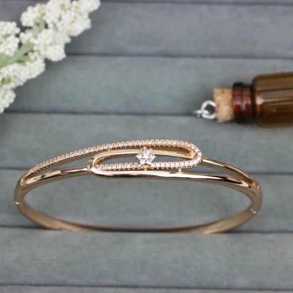 Rose Gold Bangle with Oval Loop and Center Flower Stone Accent, XPBL0546 - Picture 9 of 12